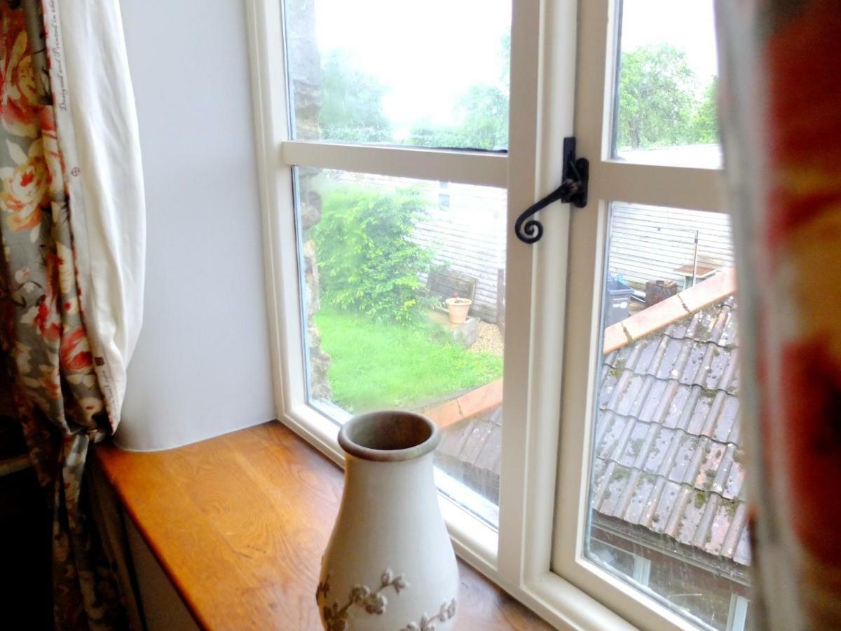 Home Barn Bed And Breakfast Yeovil Exterior foto
