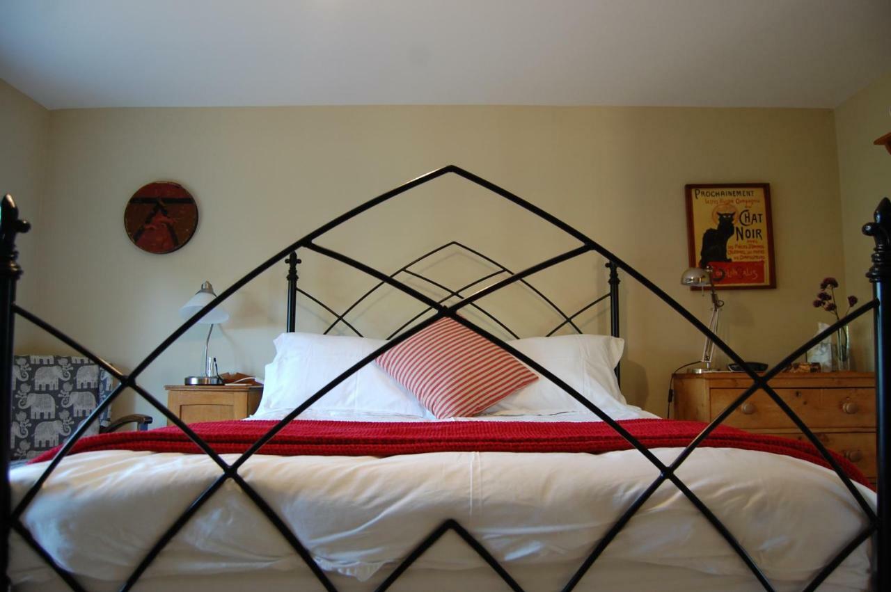 Home Barn Bed And Breakfast Yeovil Exterior foto