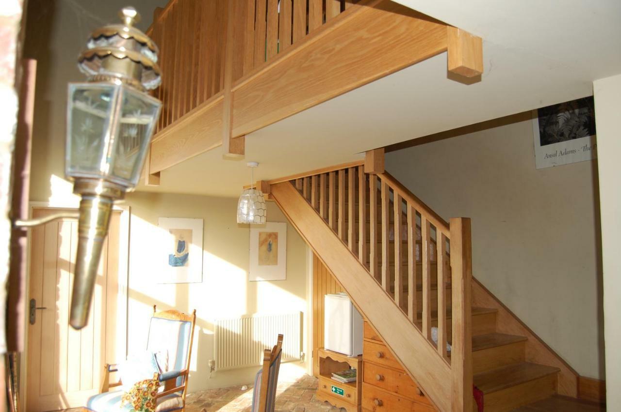 Home Barn Bed And Breakfast Yeovil Exterior foto
